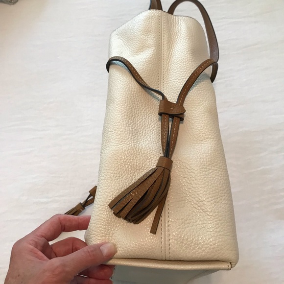 Coach Andy tote with horse and carriage - Picture 9 of 16